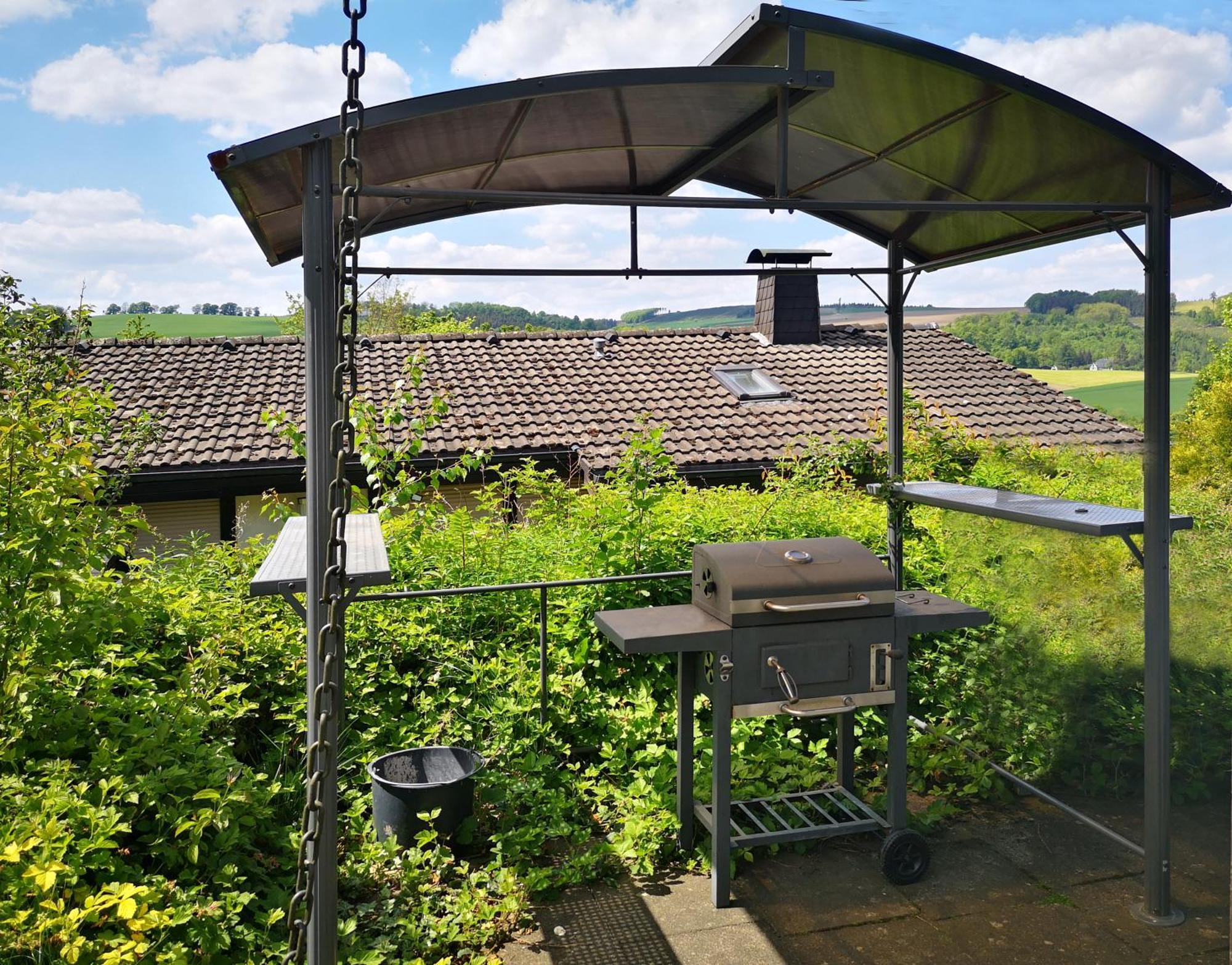 Lena Im Sauerland Direkt Am Hennesee Meschede